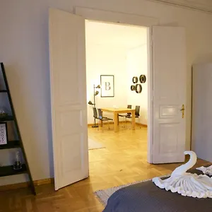 Apartament Five Season's, Budapeszt